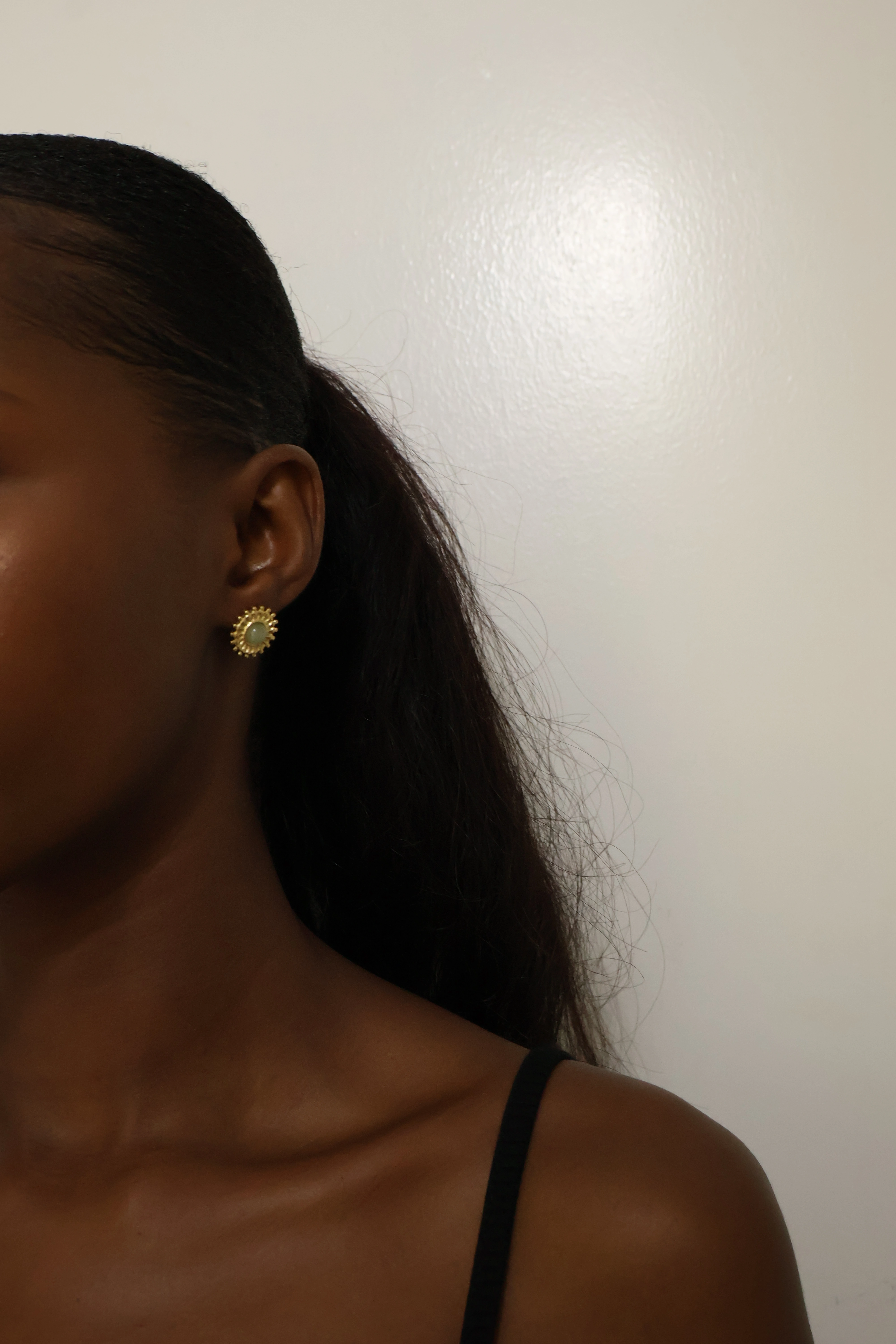 Stella Earrings Model